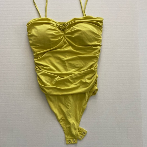 Express Body Contour Ruched Body Suit - Picture 4 of 6